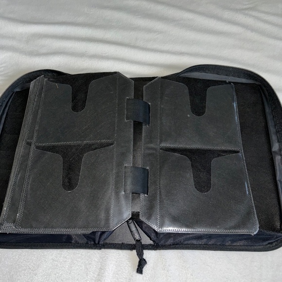 Case Logic cd dvd holder - Picture 4 of 10